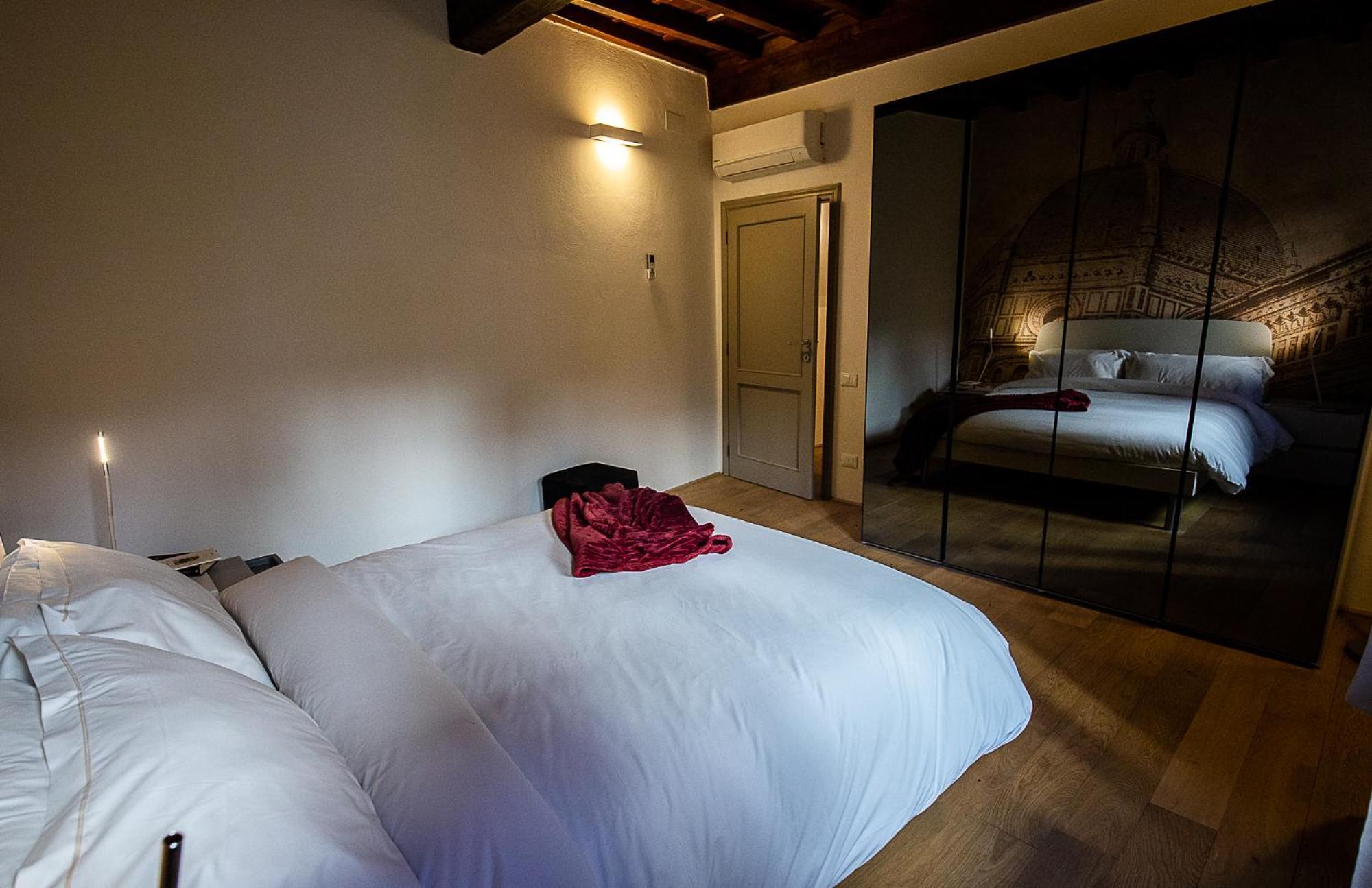 Acacia Firenze - Girasole Apartment ภายนอก รูปภาพ